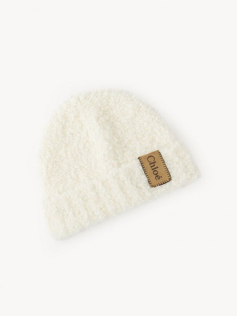 Chloe Curly Knit Beanie Şapkalar Bej Rengi | CHE-SR14475