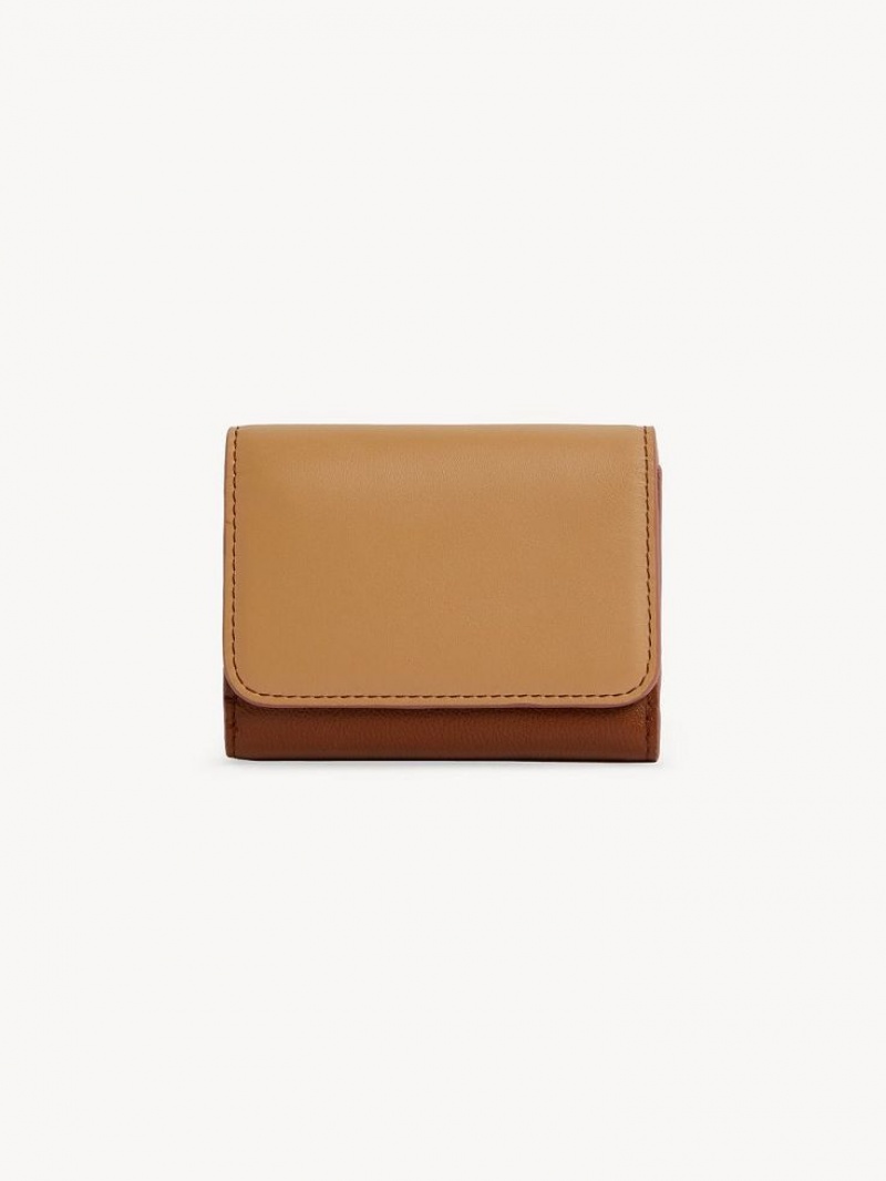 Chloe Layers Medium Tri-fold Küçük Cüzdan Kahverengi | CHE-SR14896